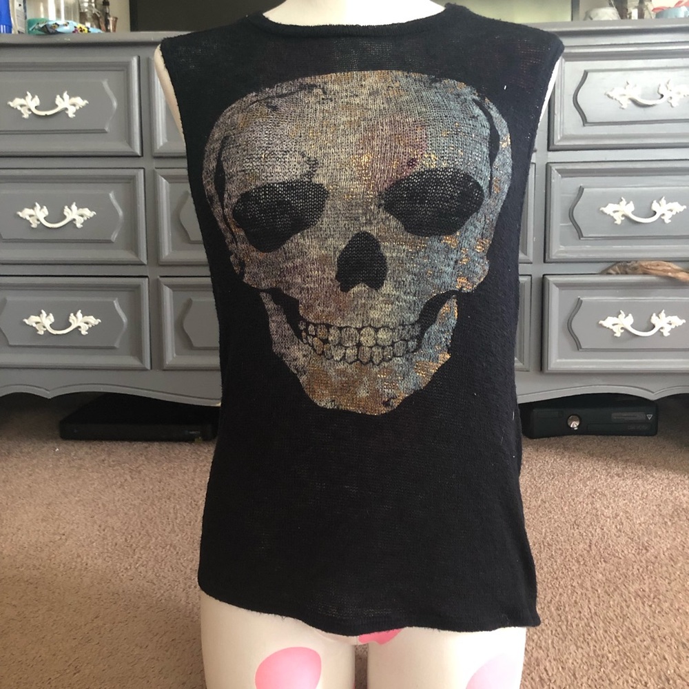 Skull Tank
